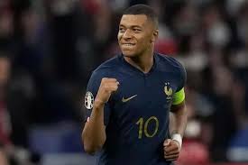 Top 10 Most Famous Athletes
